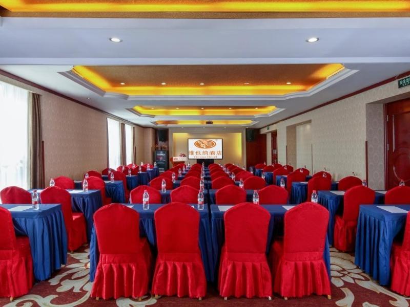 Vienna Hotel Chengdu Exhibition Centre Екстериор снимка