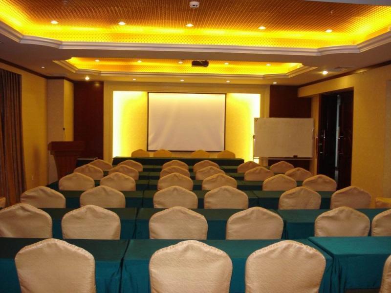 Vienna Hotel Chengdu Exhibition Centre Екстериор снимка