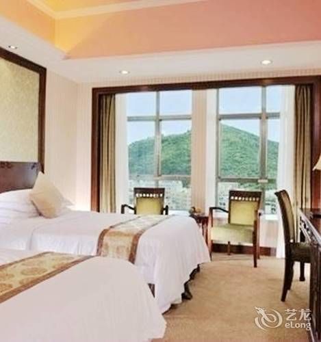Vienna Hotel Chengdu Exhibition Centre Екстериор снимка